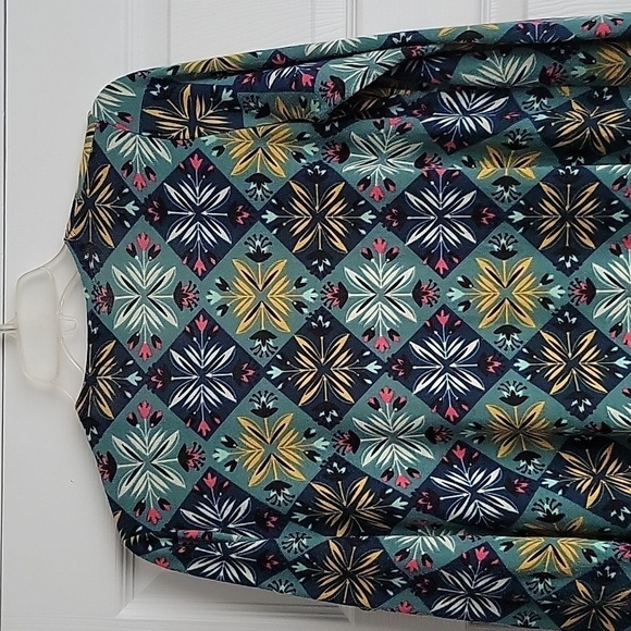 LuLaRoe Open Front Cardigan Duster - Picture 10 of 12